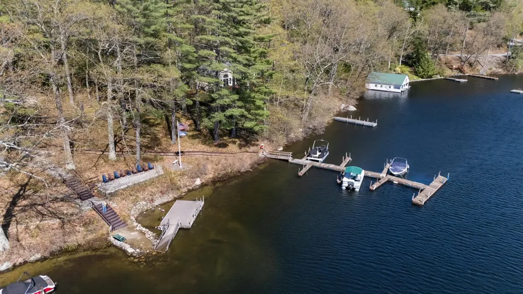 1024 Lake Avenue Sunapee NH 03782