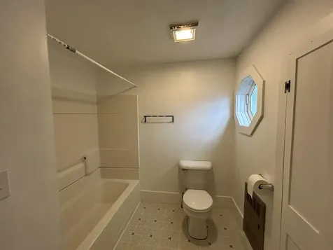 2147 N Main Street Londonderry VT 05148