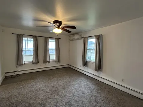 2147 N Main Street Londonderry VT 05148