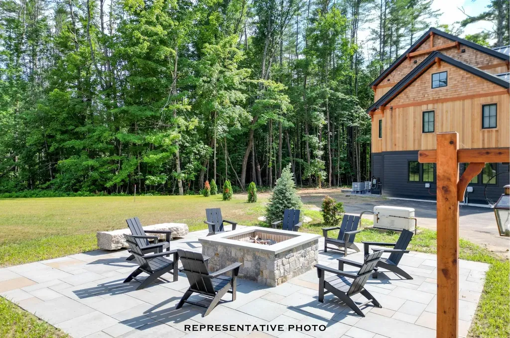 11 Black Diamond Road Conway NH 03860