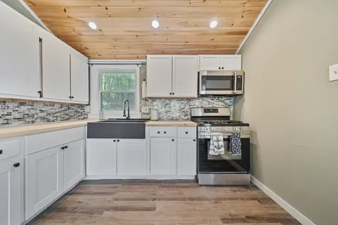 216 Long Pond Road Northwood NH 03261