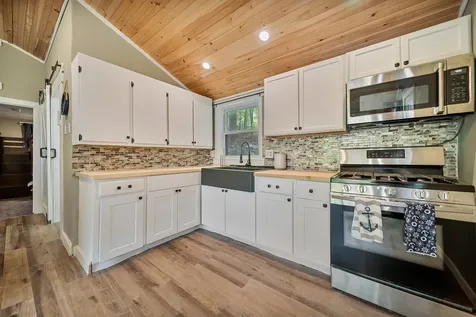 216 Long Pond Road Northwood NH 03261