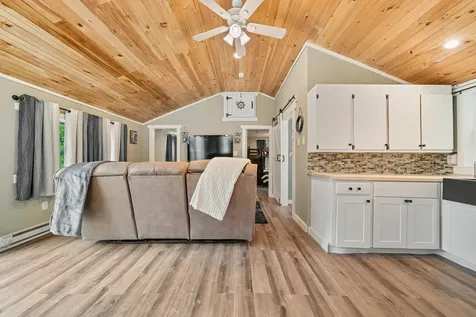 216 Long Pond Road Northwood NH 03261