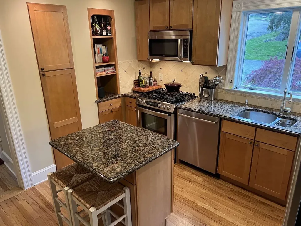 11 Chittenden Drive Burlington VT 05401