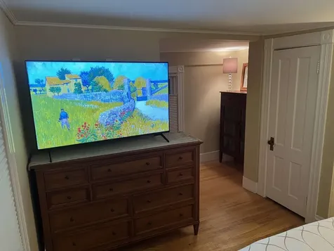 11 Chittenden Drive Burlington VT 05401