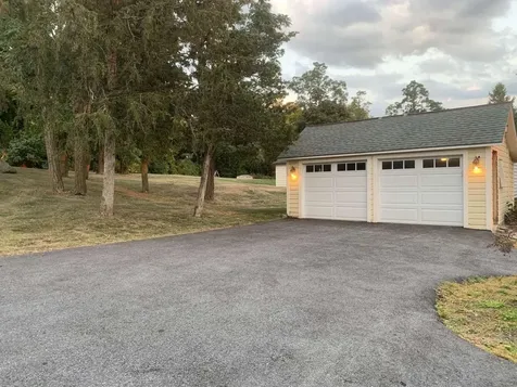 11 Chittenden Drive Burlington VT 05401