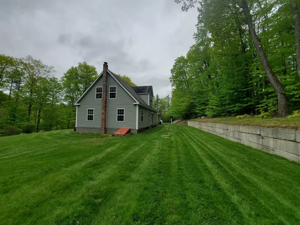 596 Shaker Hill Road Enfield NH 03748