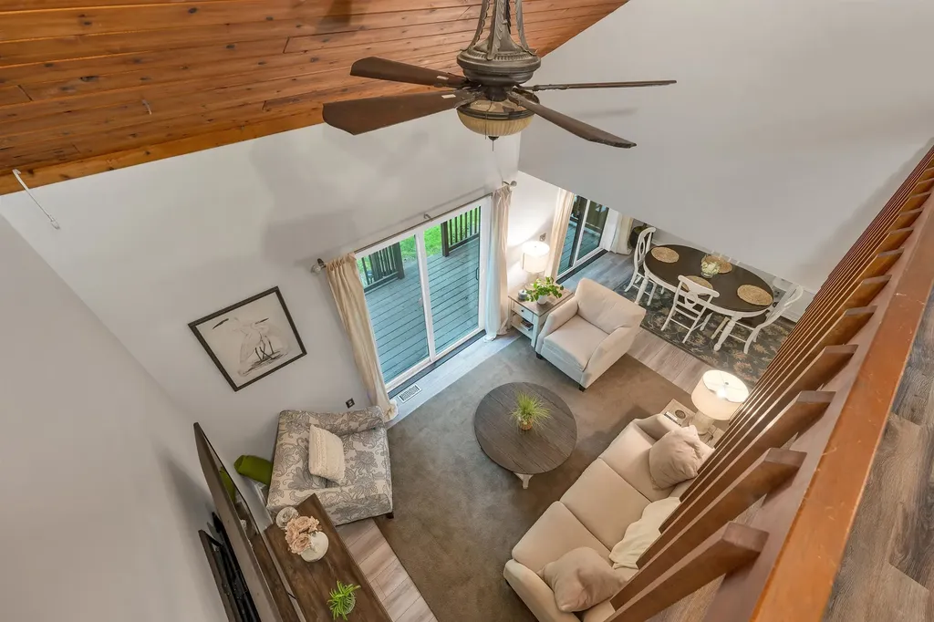 25 Kirriemuir Road Stratham NH 03885