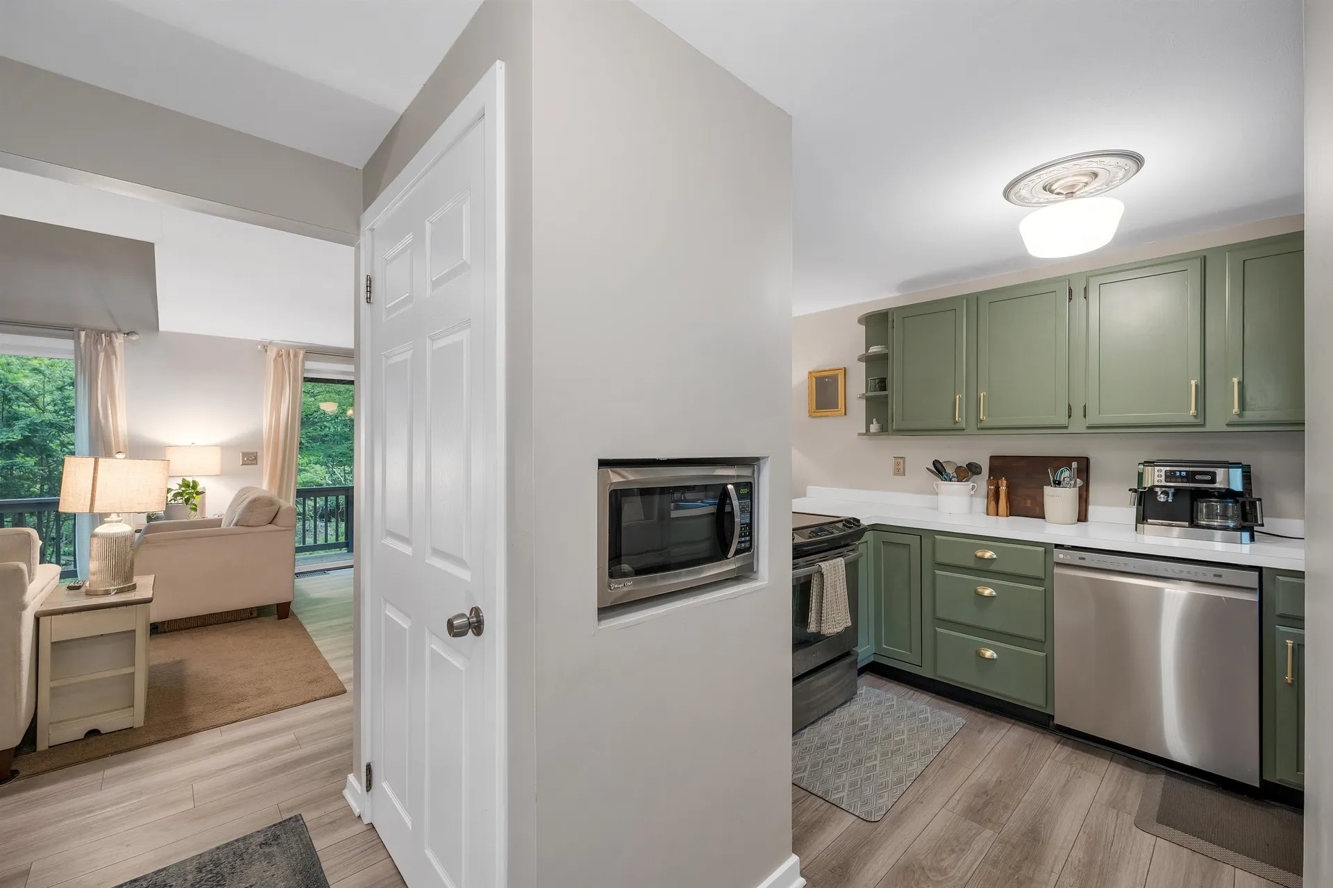 25 Kirriemuir Road Stratham NH 03885