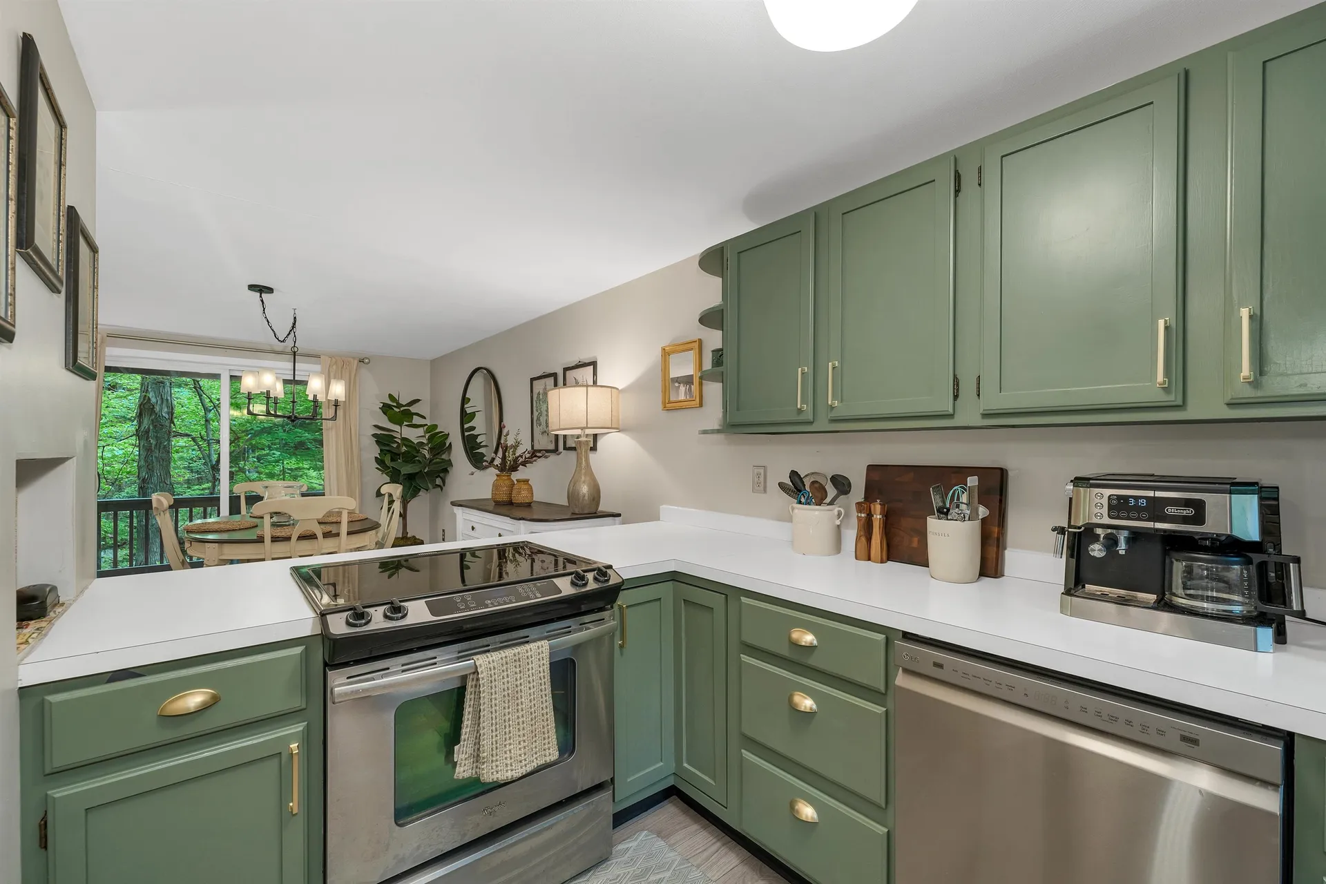 25 Kirriemuir Road Stratham NH 03885