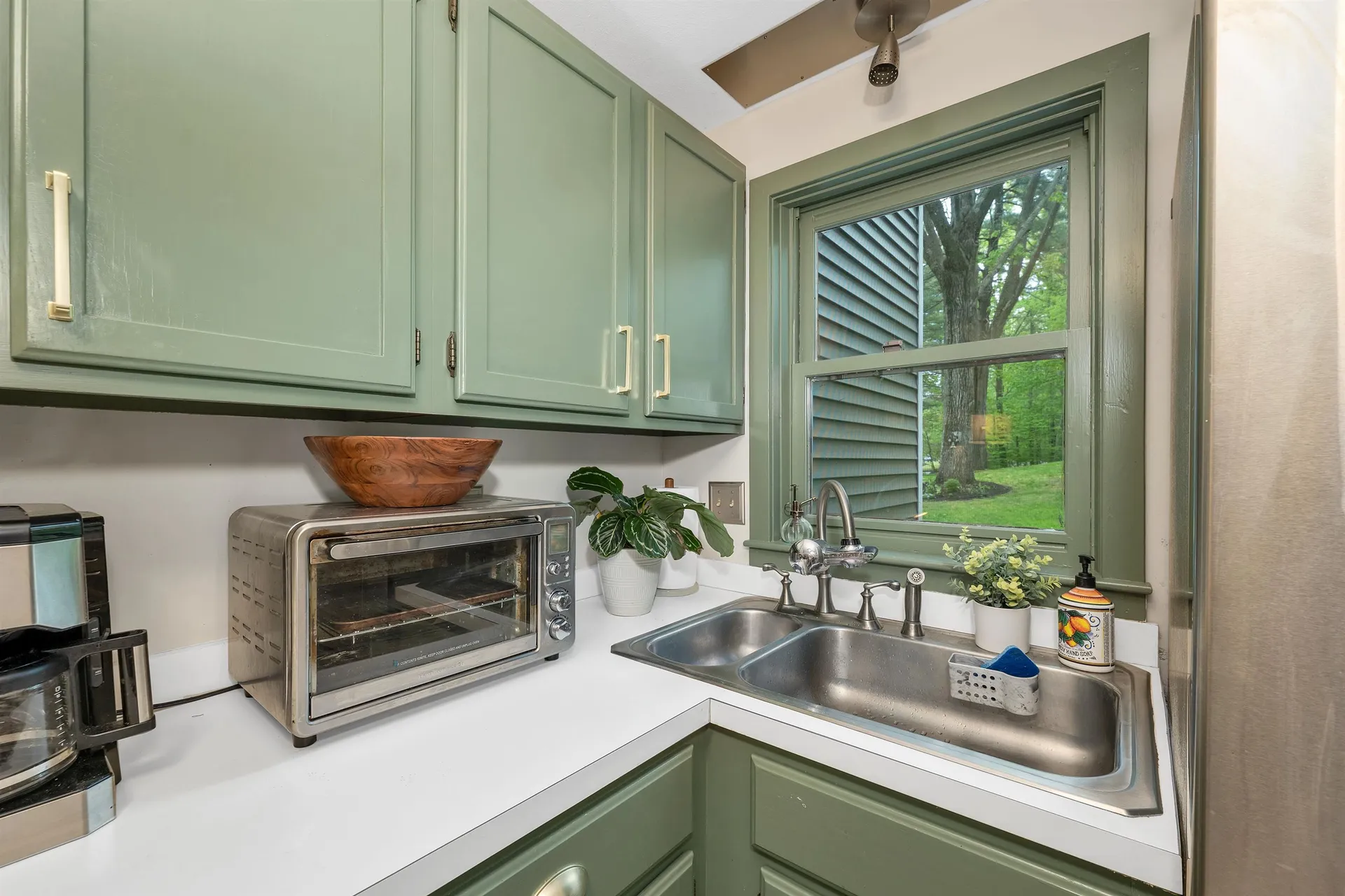 25 Kirriemuir Road Stratham NH 03885