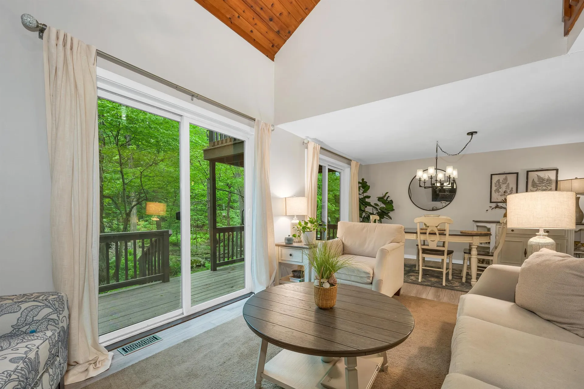 25 Kirriemuir Road Stratham NH 03885