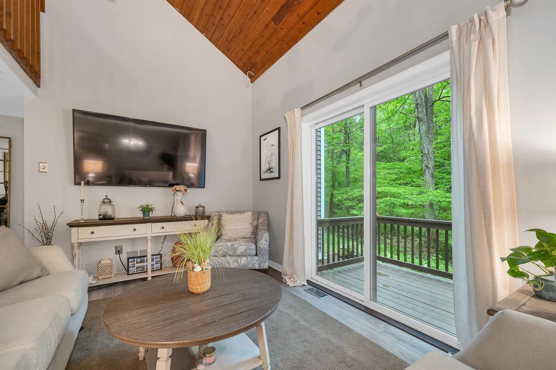 25 Kirriemuir Road Stratham NH 03885