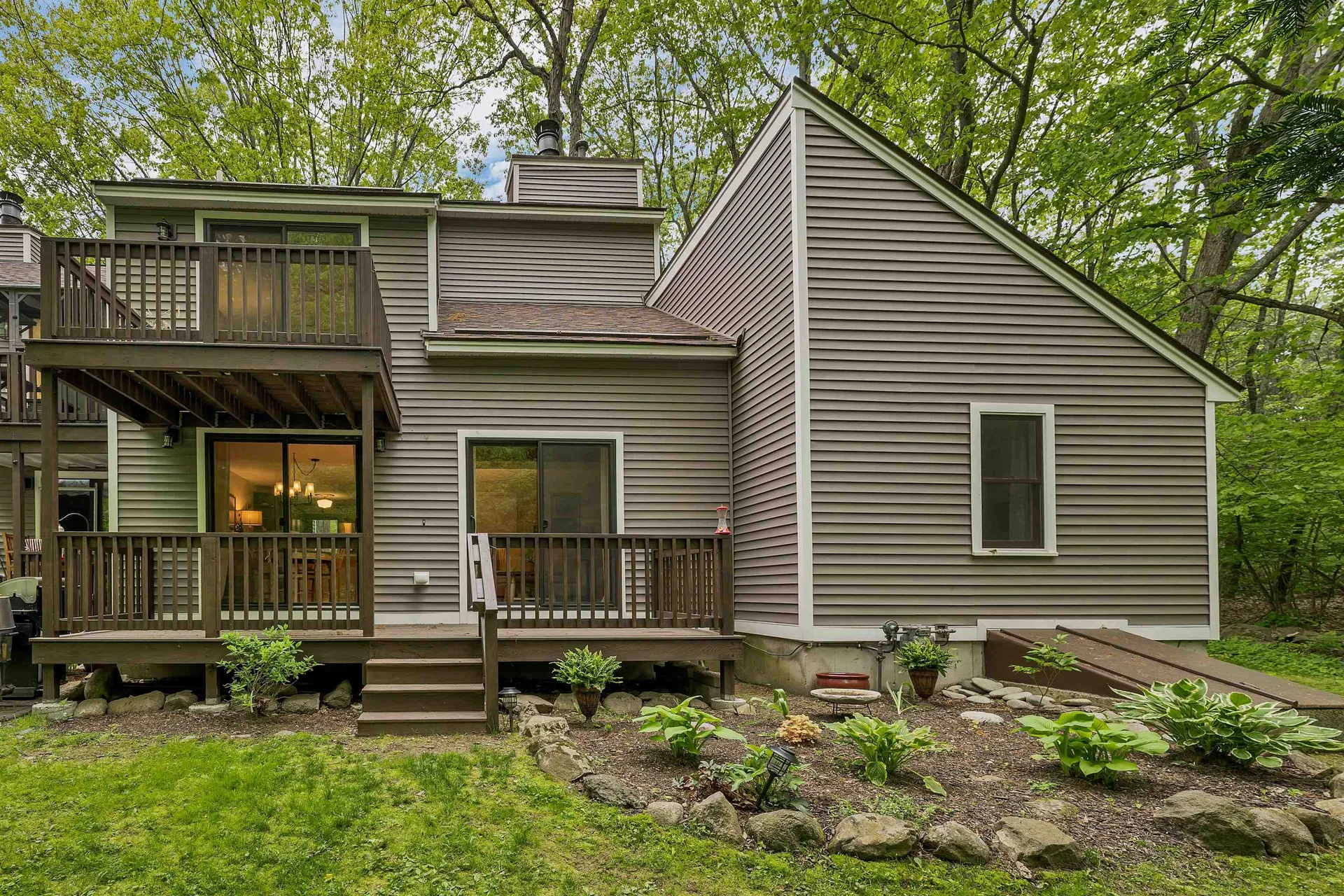 25 Kirriemuir Road Stratham NH 03885