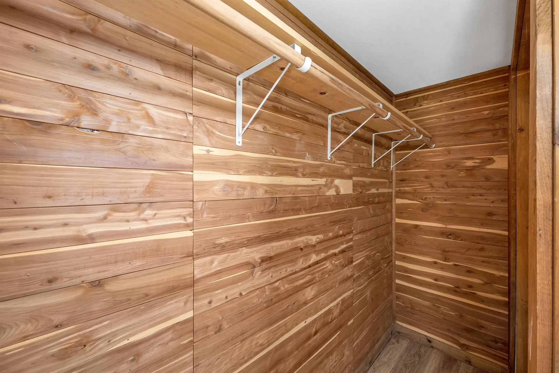 25 Kirriemuir Road Stratham NH 03885