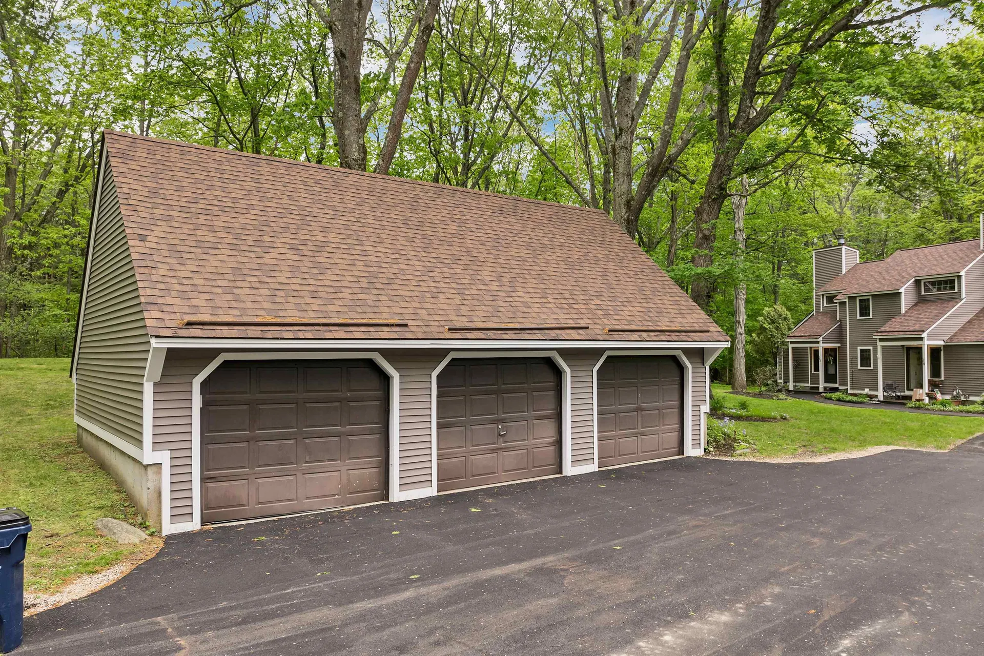 25 Kirriemuir Road Stratham NH 03885