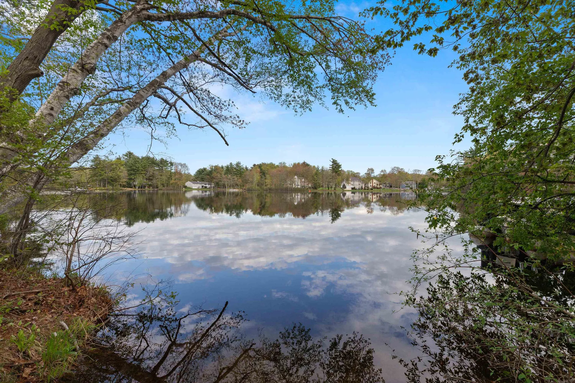 5 Field Avenue Salem NH 03079