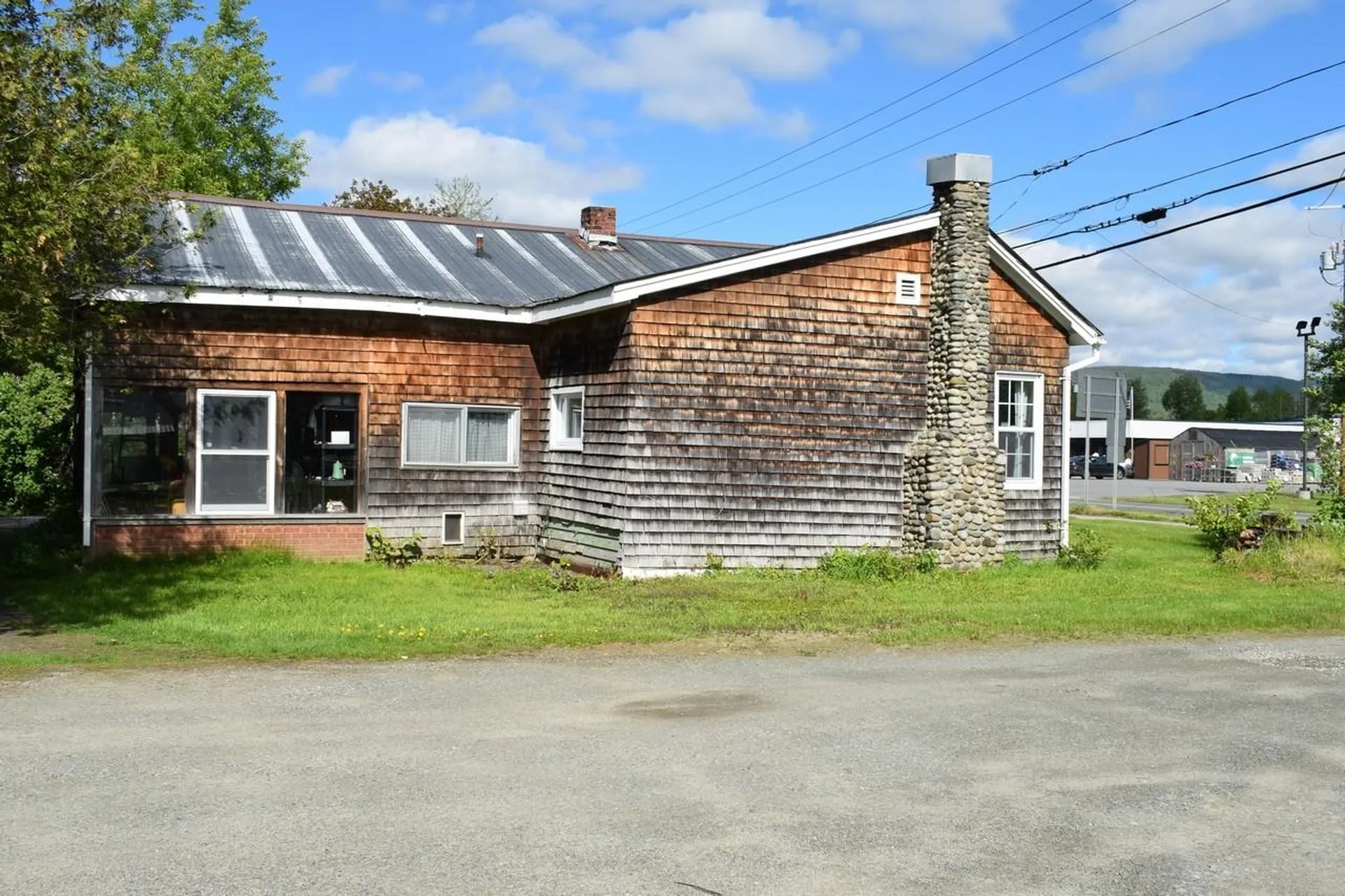 18 Bridge Street Lancaster NH 03584