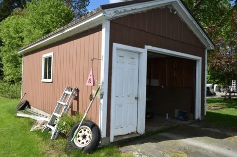 18 Bridge Street Lancaster NH 03584