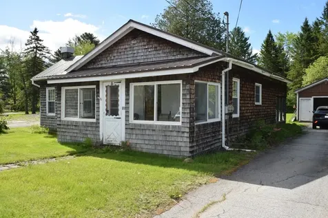 18 Bridge Street Lancaster NH 03584