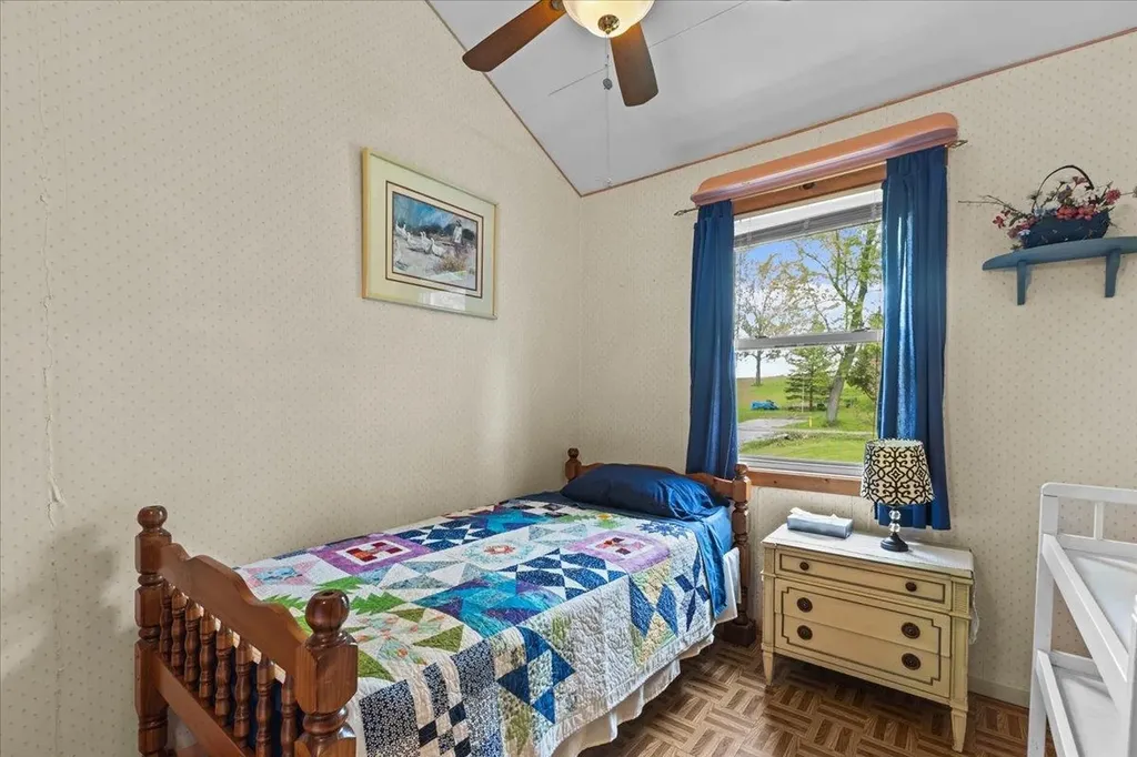 61 Bourdeau Lane South Alburgh VT 05440