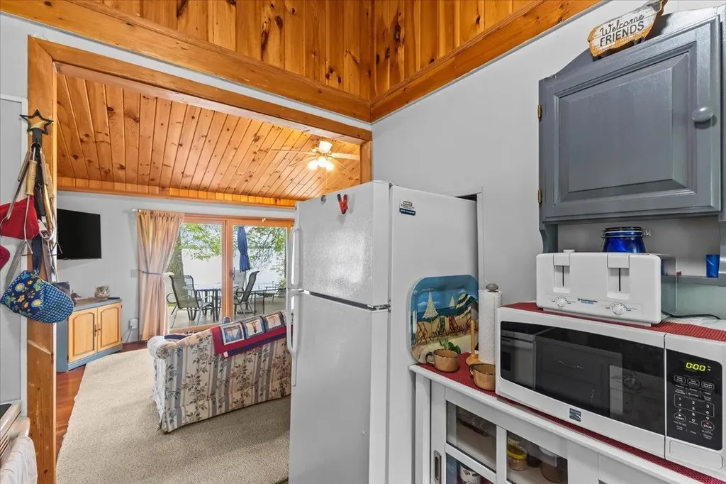 61 Bourdeau Lane South Alburgh VT 05440