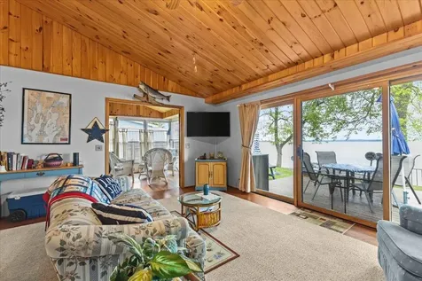 61 Bourdeau Lane South Alburgh VT 05440