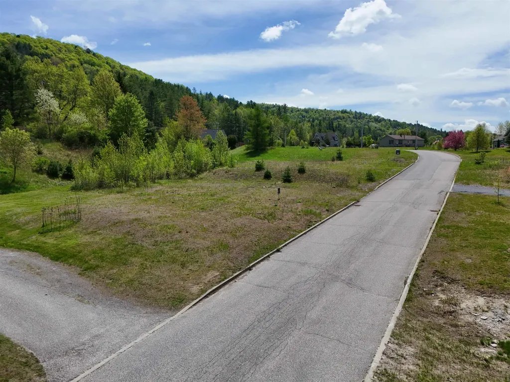 00 Deer Creek Lane St. Johnsbury VT 05819