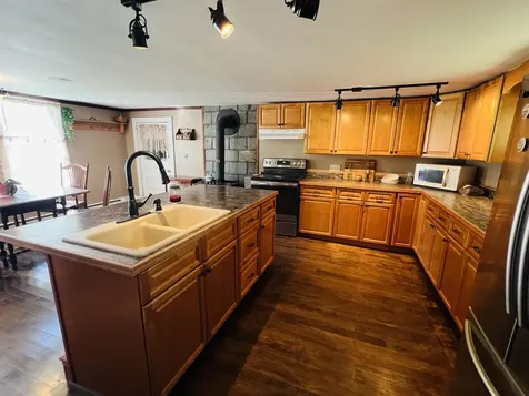 672 Huckle Hill Road Vernon VT 05354