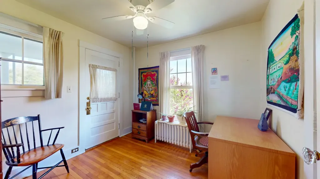 33 Old Farm Road Brandon VT 05733