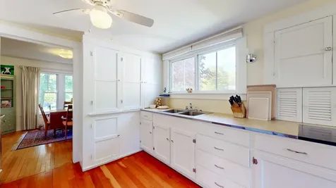 33 Old Farm Road Brandon VT 05733