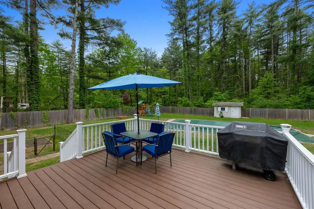 10 Tokanel Road Windham NH 03087