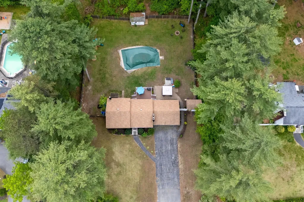 10 Tokanel Road Windham NH 03087