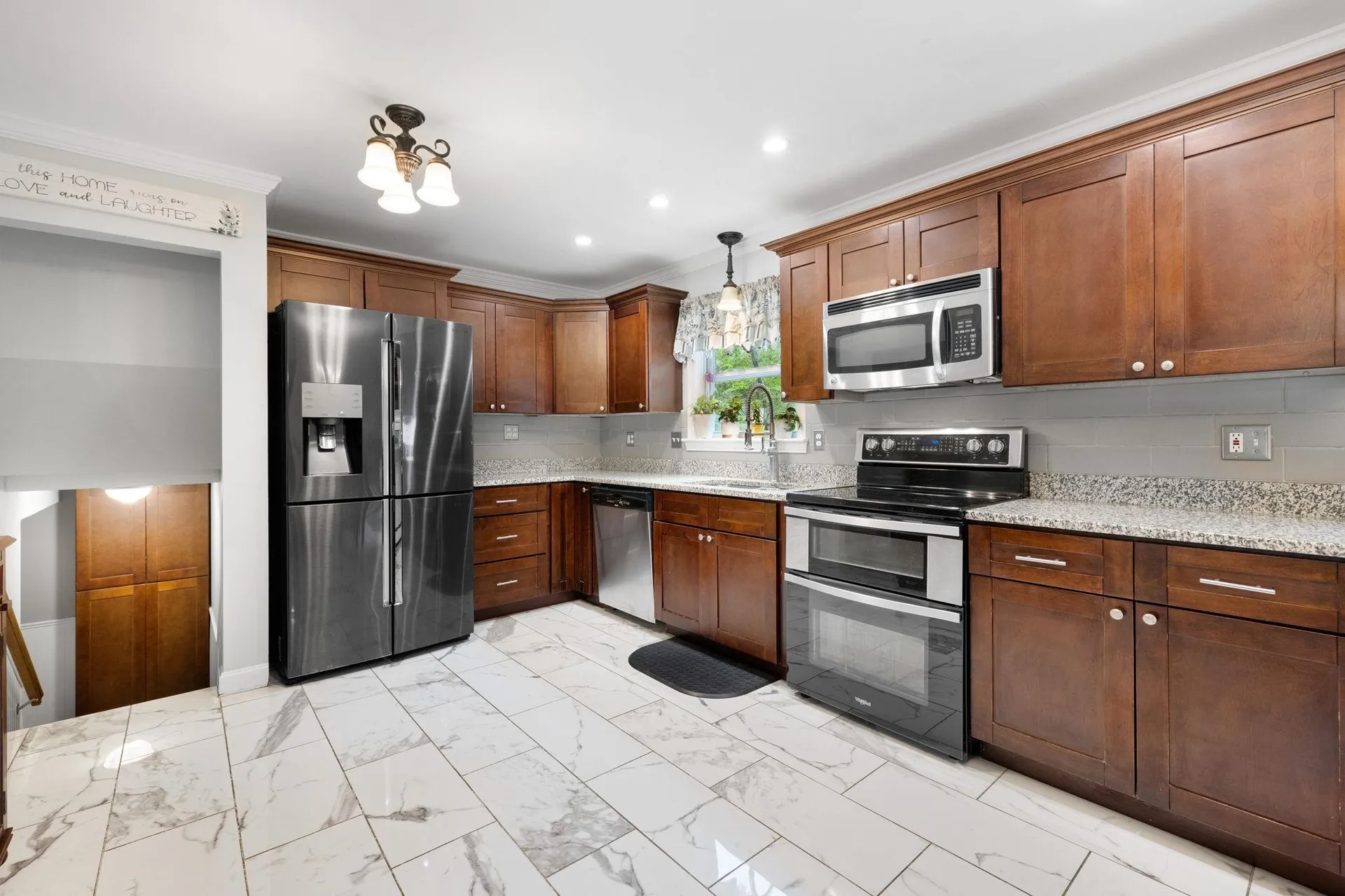 10 Tokanel Road Windham NH 03087