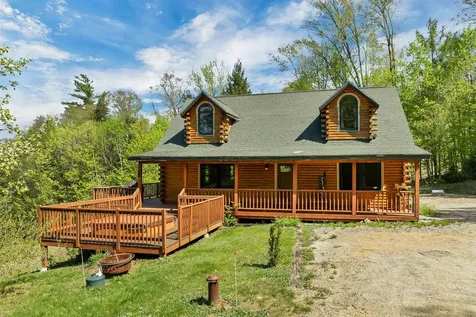 13 Cindys Lane Campton NH 03223
