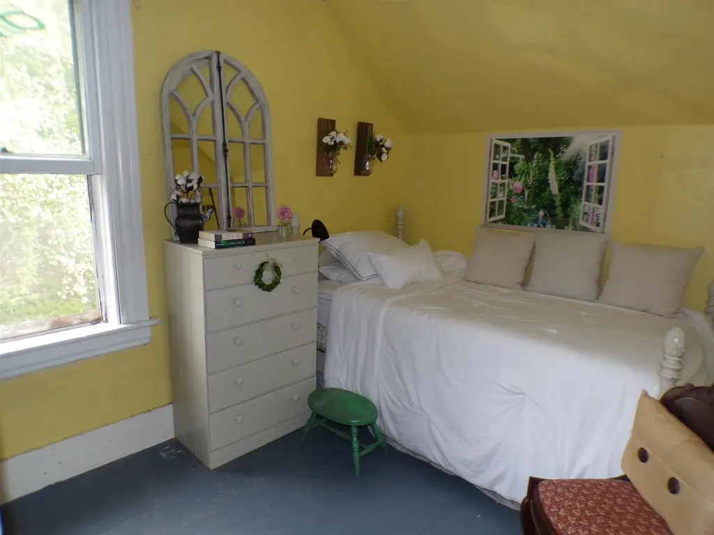 137 Pleasant Street Barton VT 05822