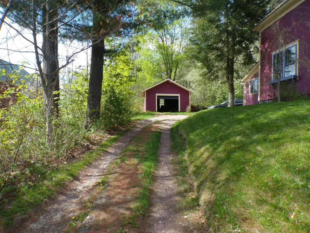 137 Pleasant Street Barton VT 05822