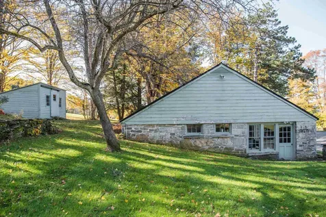 1086 West Road Bennington VT 05201