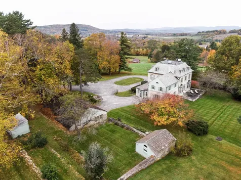 1086 West Road Bennington VT 05201
