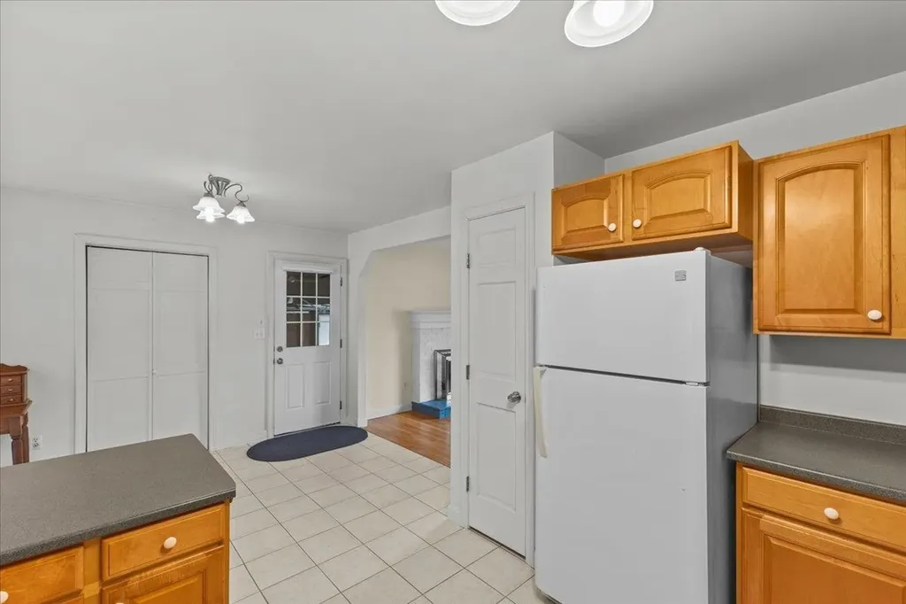 6 Circle Drive Essex VT 05452