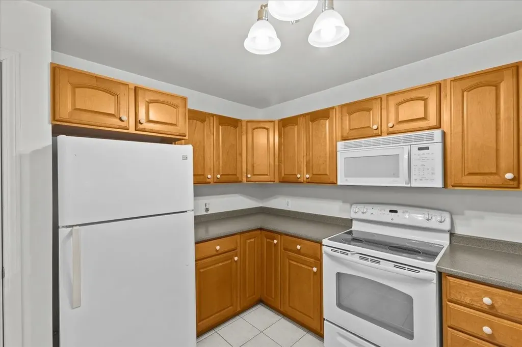 6 Circle Drive Essex VT 05452
