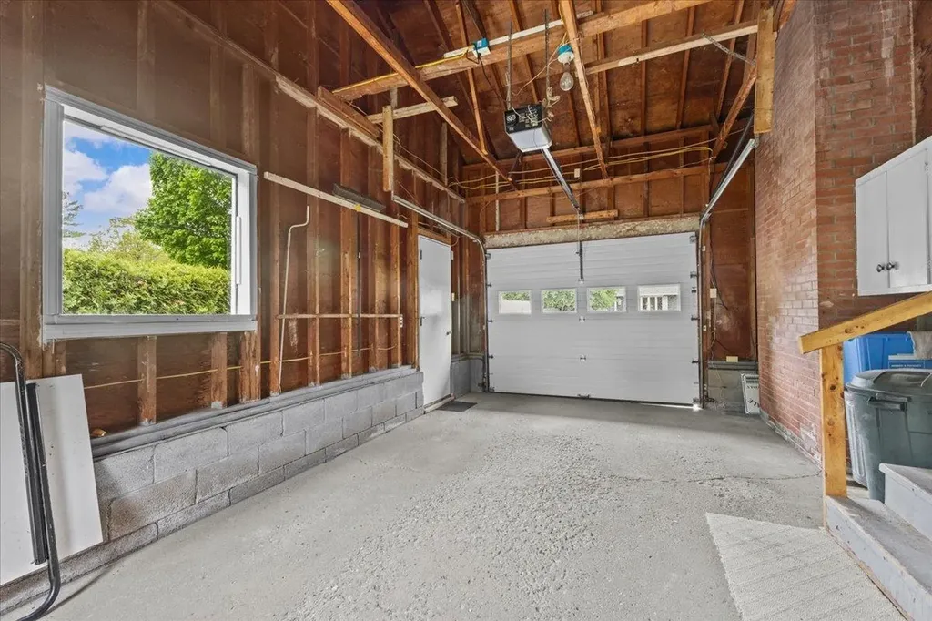 6 Circle Drive Essex VT 05452