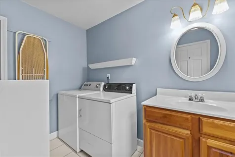 6 Circle Drive Essex VT 05452