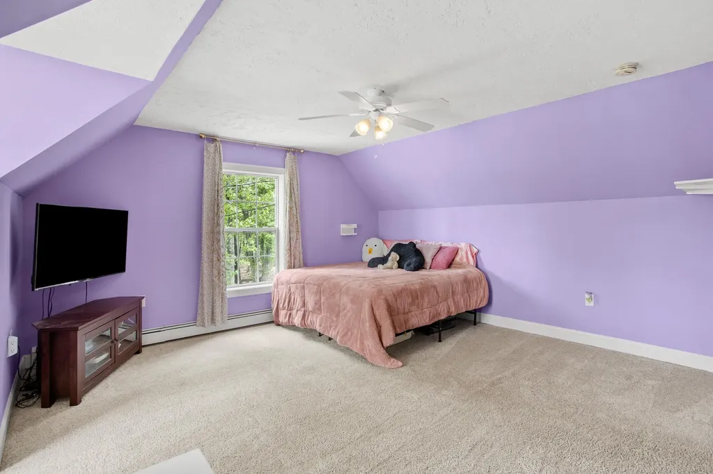 29 Tasker Shore Drive Northwood NH 03261