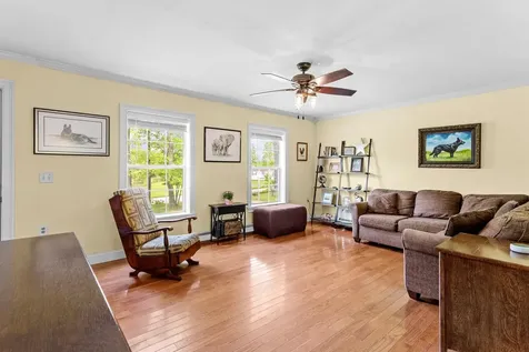 29 Tasker Shore Drive Northwood NH 03261