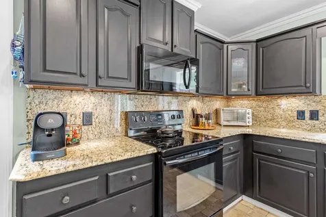 29 Tasker Shore Drive Northwood NH 03261