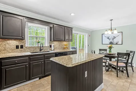 29 Tasker Shore Drive Northwood NH 03261