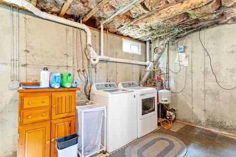 29 Tasker Shore Drive Northwood NH 03261