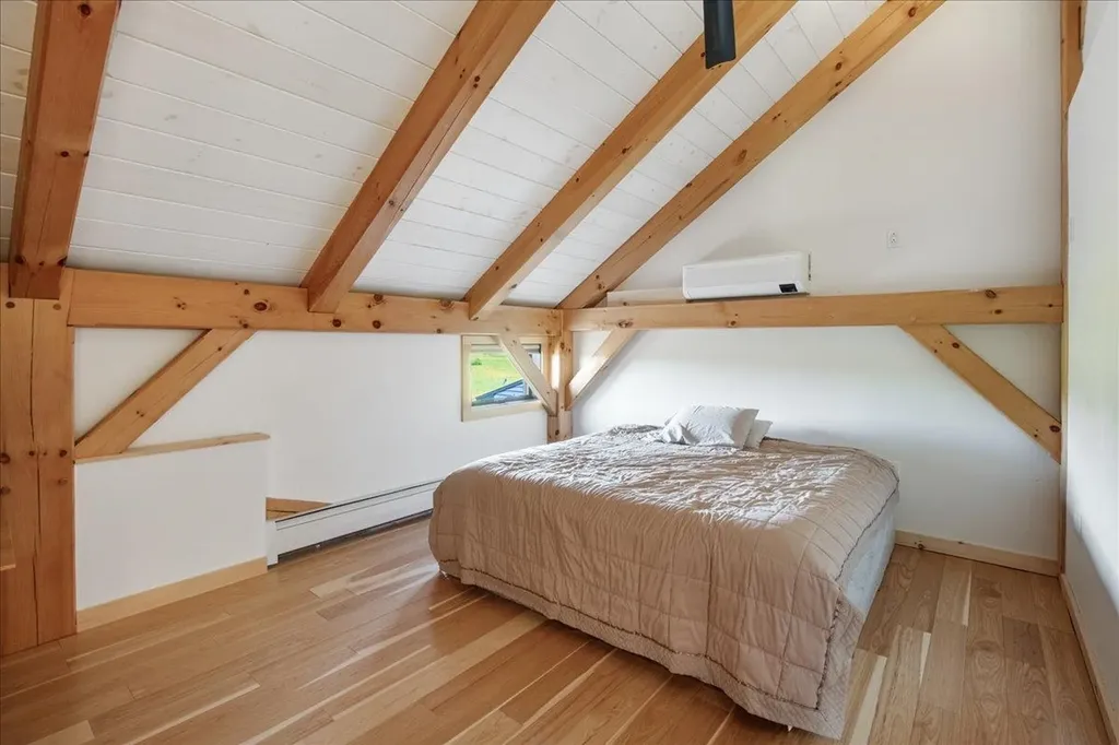 64 Atkins Farm Road Ferrisburgh VT 05456
