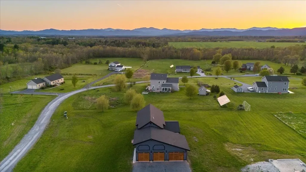 64 Atkins Farm Road Ferrisburgh VT 05456
